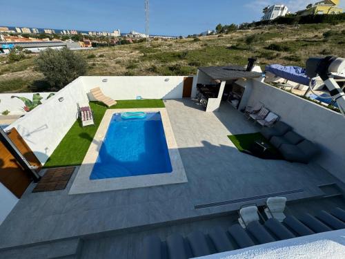 Paradise Home
