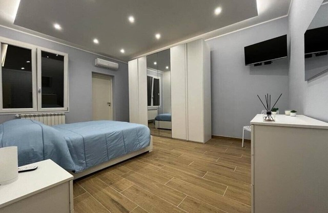 PARADISE HOME