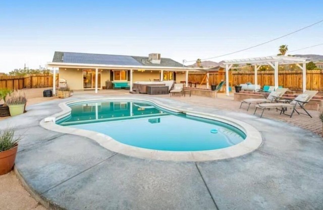 Paradise in the Cove | Pool | Spa | Close to Park