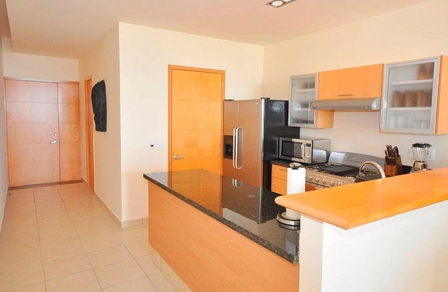 PARADIES-PENTHOUSE MIT MEERBLICK