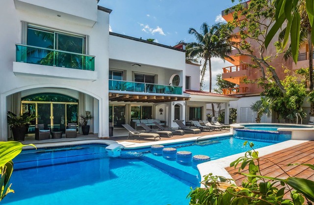 Paradise Beach Villa Santa Pila