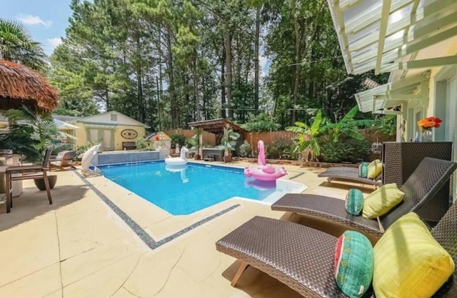 Paradise Oasis