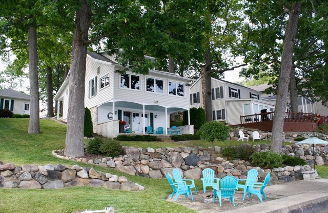 Paradies auf Hamilton See; 80 Fuß von Fabulous Lake Frontage