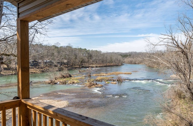 Paradise on Rio Vista Falls!