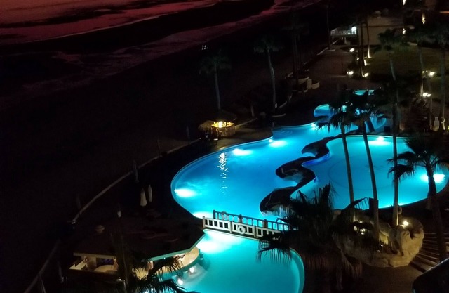 Paradies auf sandigem Strand - Sonoran Seebad