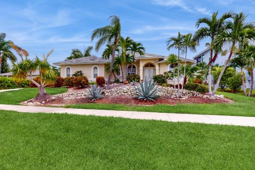 Paradise Palms Retreat