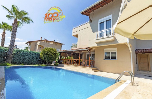 Paradise Town Villa Lucky