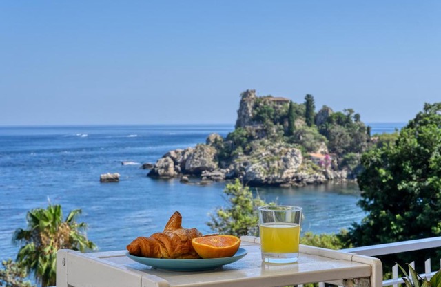 Paradisea Taormina