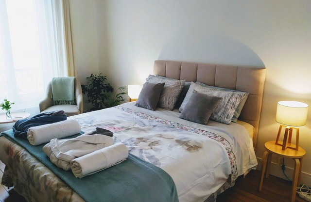 Paris - Charmante 2 Zimmer bequem 4 Personen entfernt