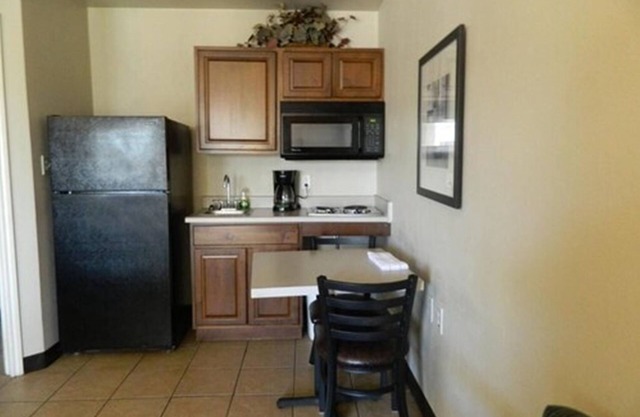 Paris Extended Stay Suites