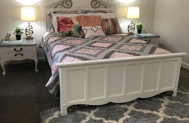 Park City 25 Minuten entfernt. Nah am Skifahren. Große private 1-Zimmer-Wohnung