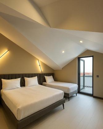Park Hotel & Private Transportation İstanbul Airport-By Loft