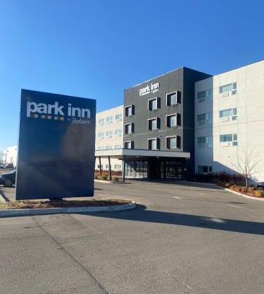 Park Inn by Radisson Edmonton Airport