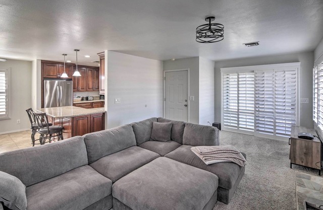 Parker Home on the Colorado River w/ Views!