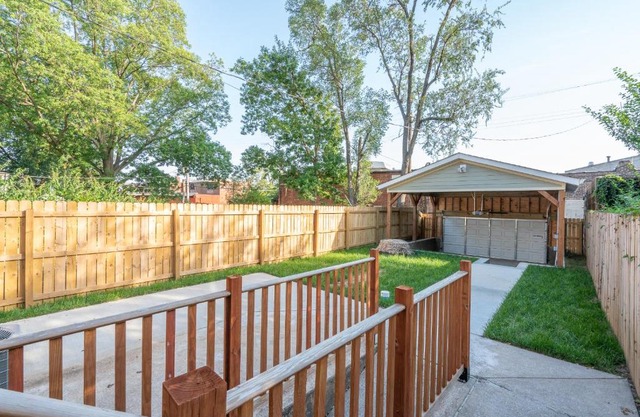 Parkside Comfort | JZ Vacation Rentals