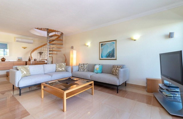 Moderne, geräumige Penthouse-Wohnung - Parque Nr. 12