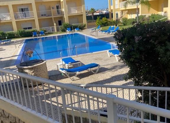 Parra Home Holidays - Close to Galé Beach