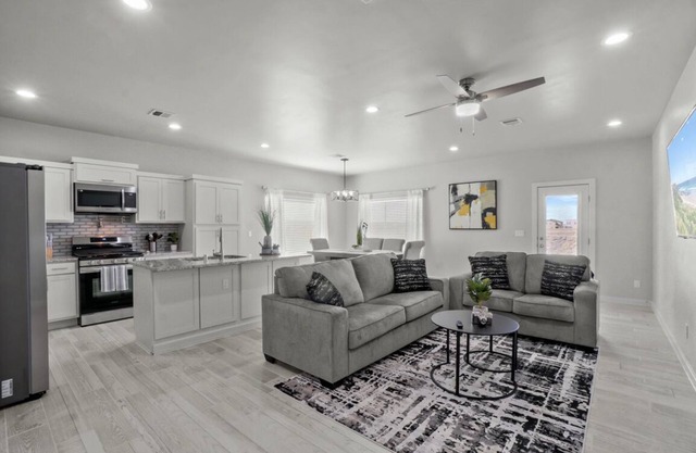 Paseo Haven- 4bdrm sanctuary