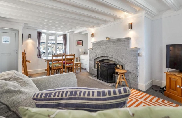 Pass the Keys 3-bedroom beach house with off street parking