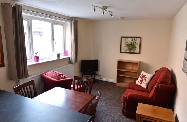 Pass the Keys | Cosy Apartment in Victorian Property - Edgbaston