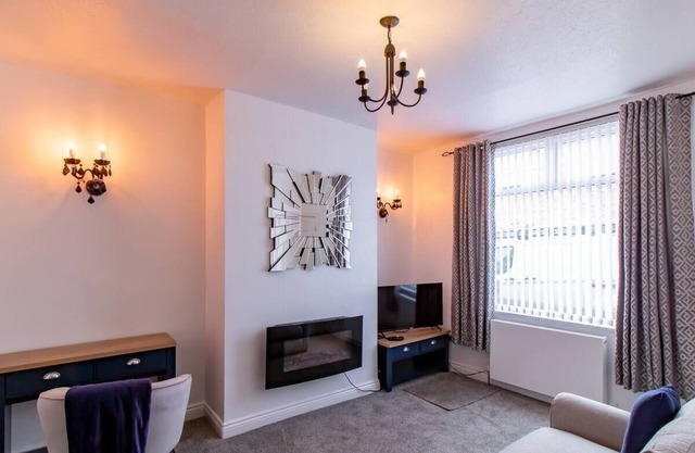 Pass the Keys | Large property - ideally located