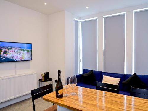 Pass the Keys Llandaff - Modern Bright Central wParking