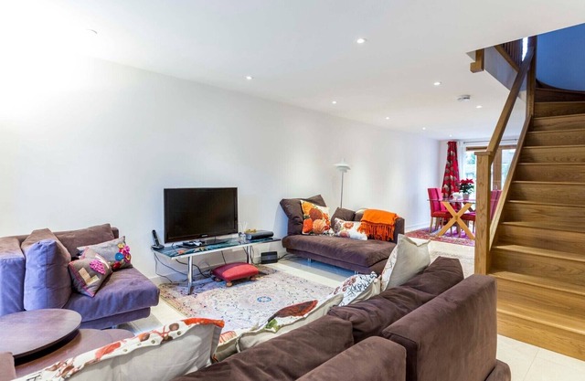 Newly built 3BR home minutes from Addenbrooke's