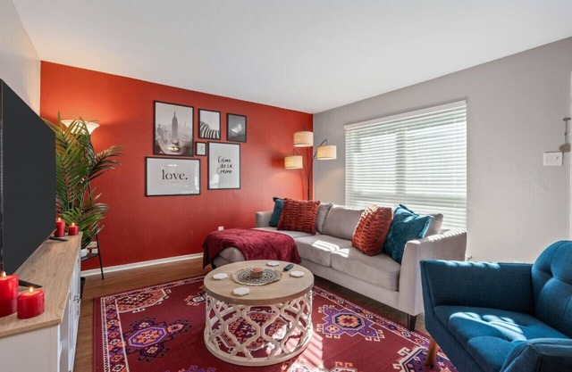 Passionate 2BD: Where Your HEART Feels at HOME!