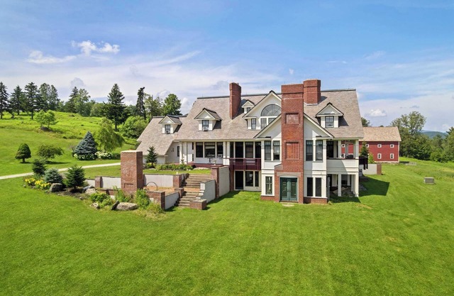 Pastoral 5-BR Estate Minutes to Okemo