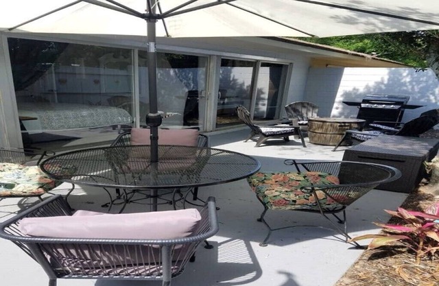 Patio Paradise, 1. 6 Meilen zum FSU-Stadion!