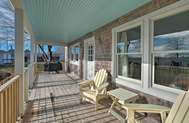 Pauls Cottage in Tenants Harbor, 1 Min to Shore