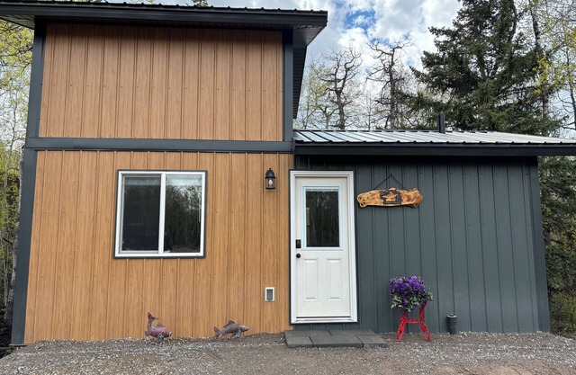 Payne Lake Wilderness Huts - Trout Creek