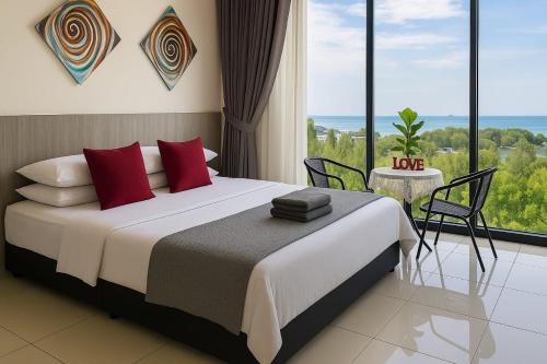 PD D'Wharf The Bay Superior Queen Room SeaView Balcony