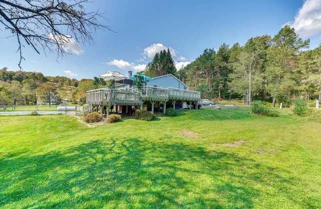 Peaceful 1-Acre Parksville Home: Large Deck & Yard