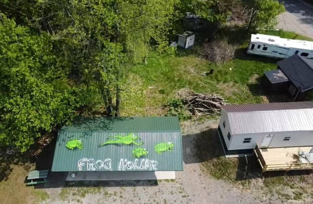 Peaceful 1-bedroom cabin in Hammond -Accessible-