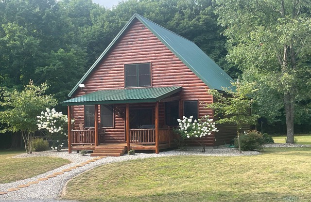 Peaceful Acres Getaway Alden, Mi