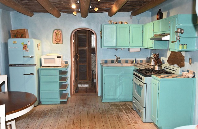 Friedlicher Adobe-Charme. Gehen Sie zum Dorf. Kostenloser Shuttle zum Ski Valley. Haustiere willkommen