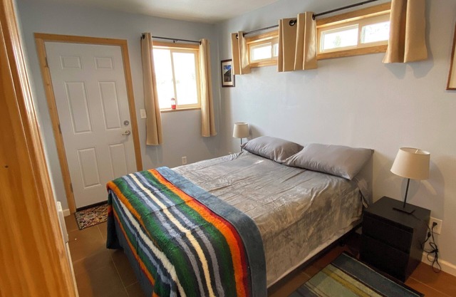 Peaceful apartment with WiFi in Whitetail Valley north of Whitehall.
