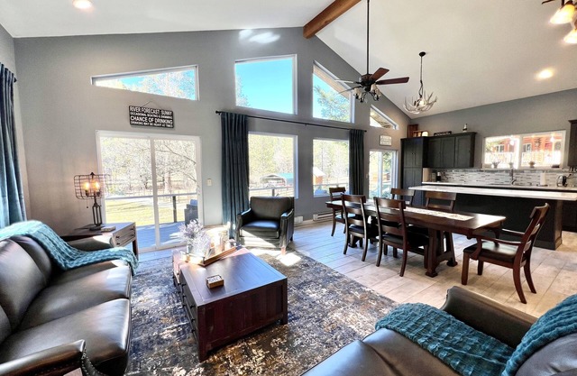 Peaceful & Beautiful Vacation Home- steps away from the river!