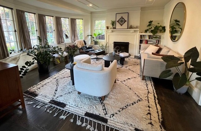Peaceful Berkeley home with designer furnishings, private creek & treehouse