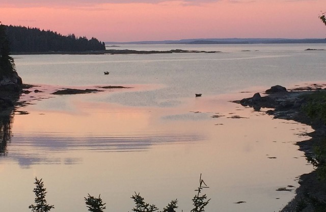 Ruhiges Ferienhaus mit Blick auf private Bucht auf Maine Insel