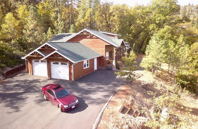 Ruhiges, abgeschiedenes, elegantes Haus im Wald