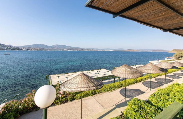 Peaceful Flat with 3 Private Beaches in Bodrum