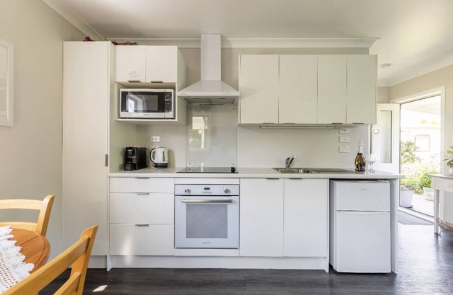 1 Schlafzimmer, sc Ferienhaus in Gartenlage, Boutique-Stil, komfortabel und modern,