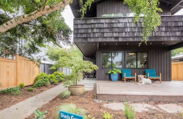 Peaceful home w/ hot tub — Steps from the beach!