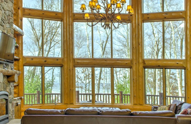 9.500 Quadratfuß Multi-Million-Dollar-Haus am Castle Rock Lake in der Nähe von Wis Dells