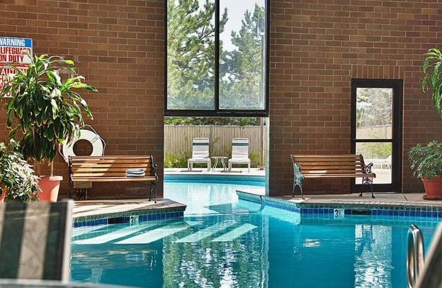 Peaceful Location! Pet-friendly Property w/ Free Breakfast & Parking!