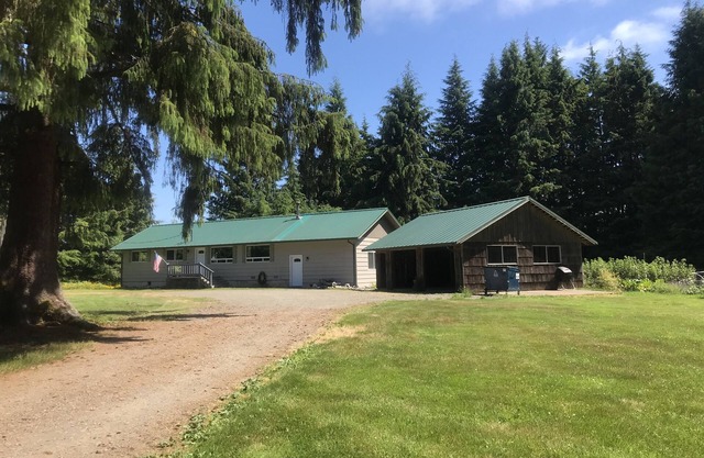 Peaceful & Private PNW Coastal Getaway