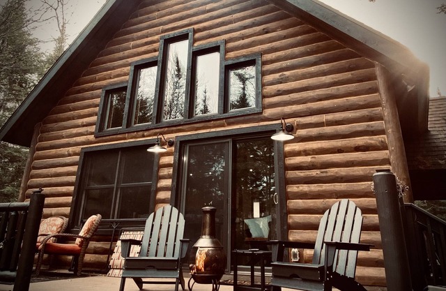 Peaceful RIVER front cabin in the WOODS! Kayak, snowmobile, hike, relax!