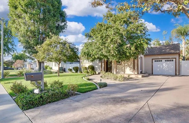 Peaceful Riverside Retreat